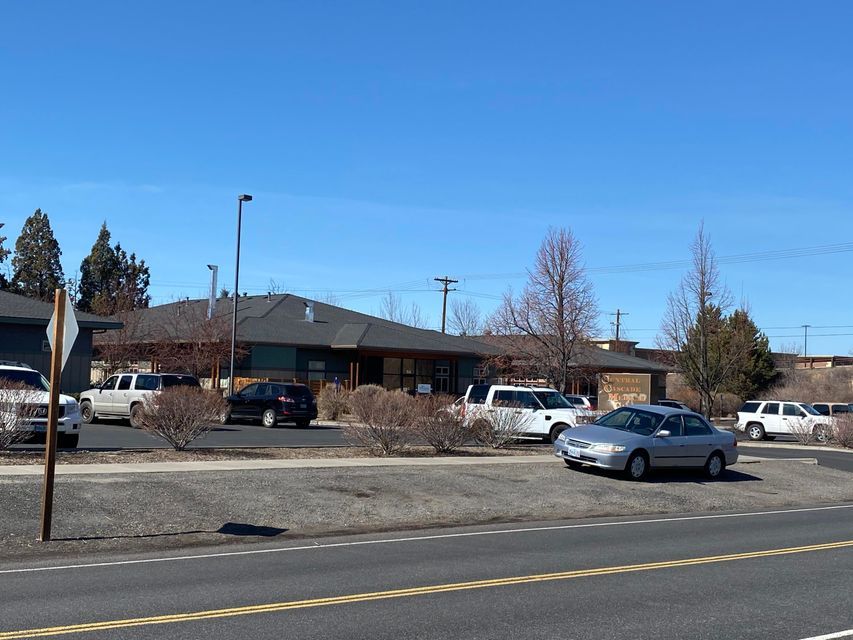 2036 NW Canal Blvd, Redmond, OR 97756